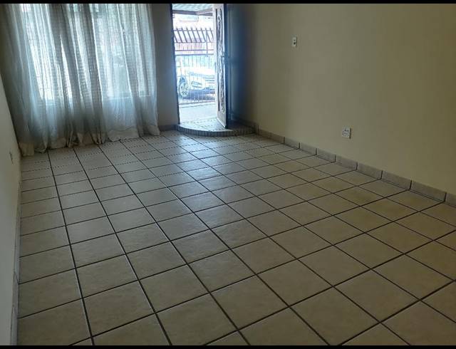 2 bed property to rent in TURFFONTEIN